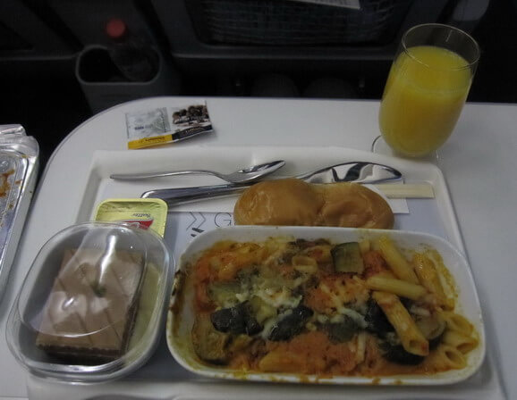 プレミアムエコノミー　機内食　朝食